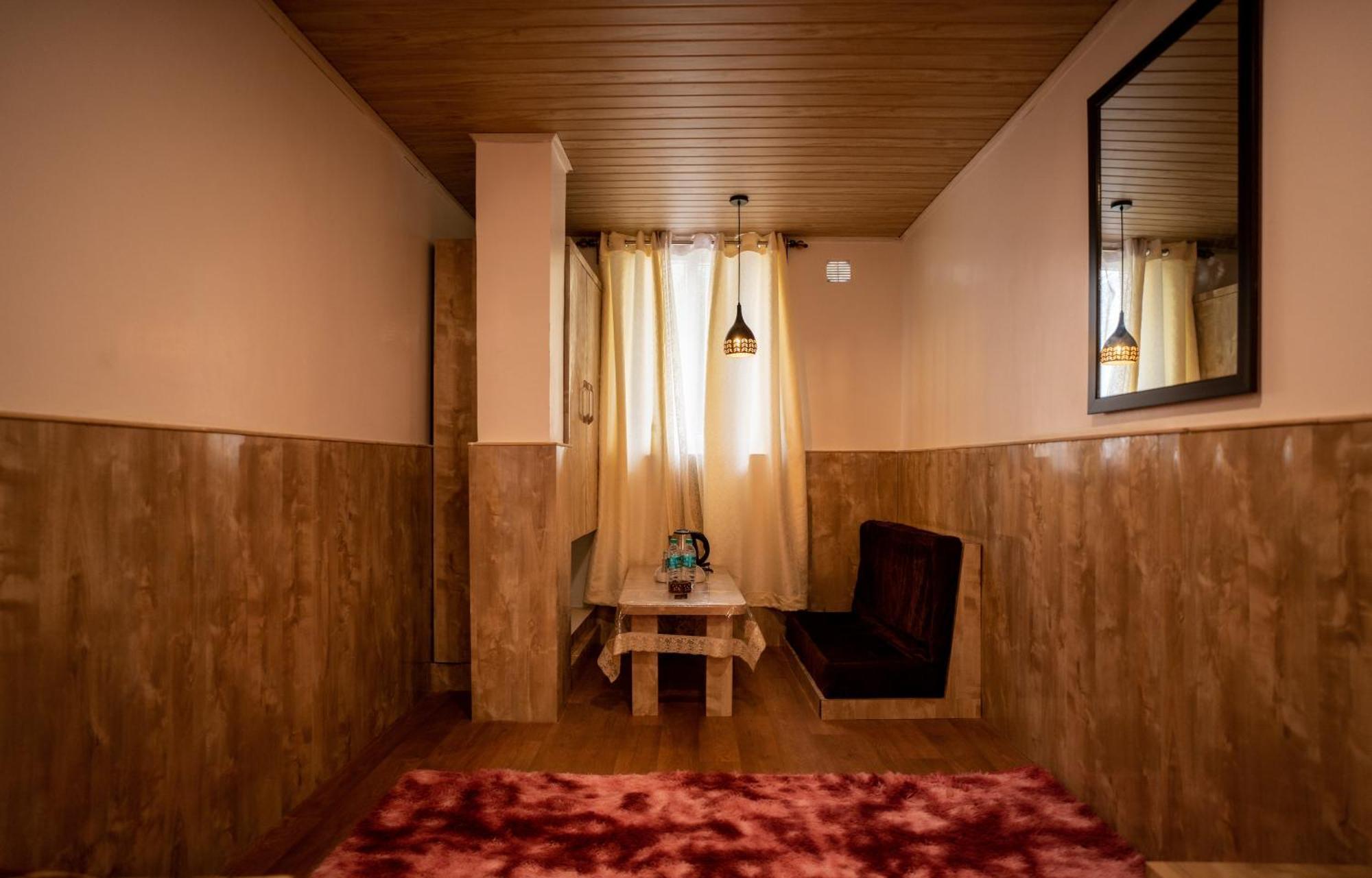 Darjeeling Guest House Deluxe Esterno foto